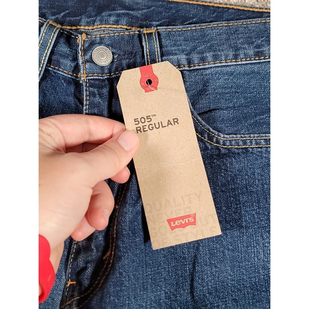 Levi's 505 Jeans Mens 34x30 Regular Fit Stretch Dark Wash Denim Straight NWT $60